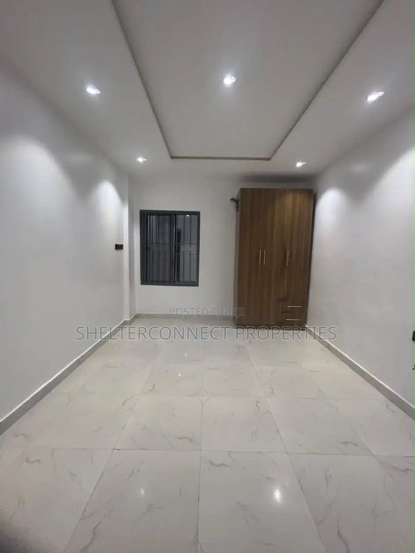 2bdrm Apartment in Lekki Phase 1 for rent in Lekki Phase 1