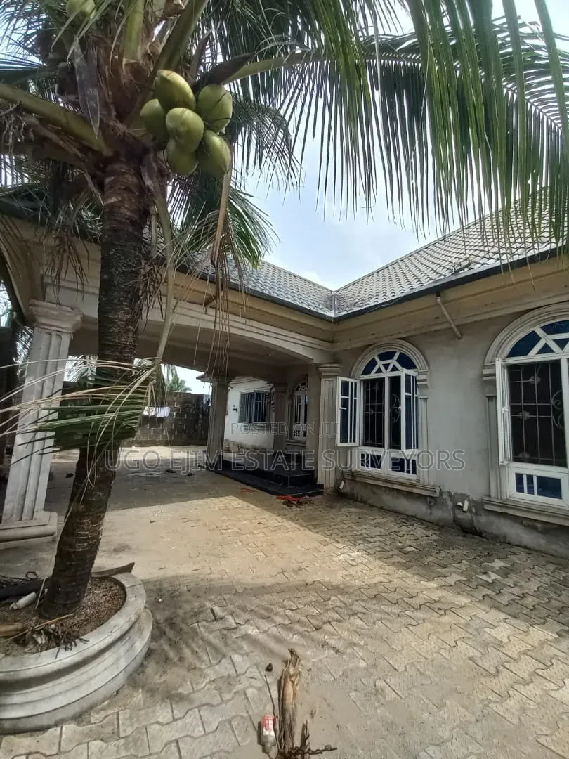 3bdrm Bungalow in Port-Harcourt for sale in Port-Harcourt
