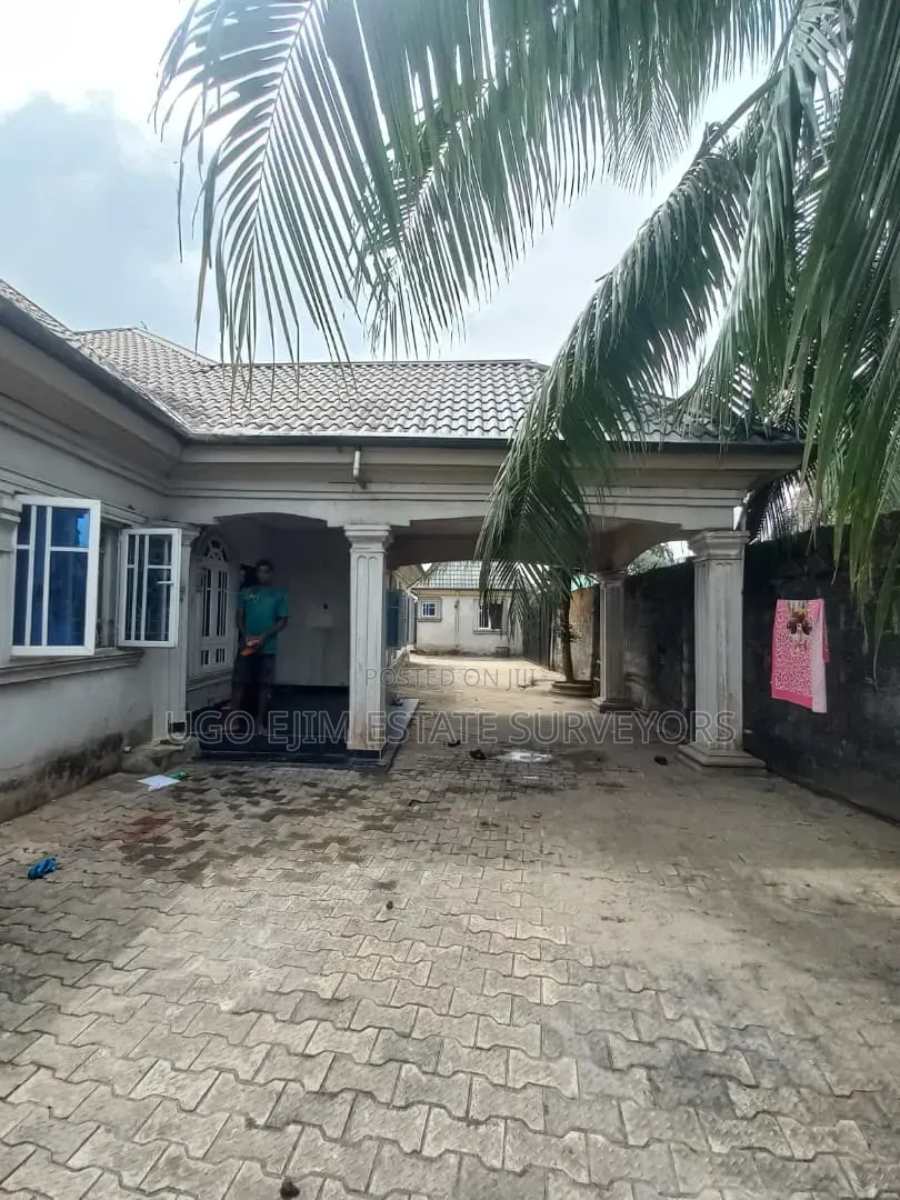 3bdrm Bungalow in Port-Harcourt for sale in Port-Harcourt