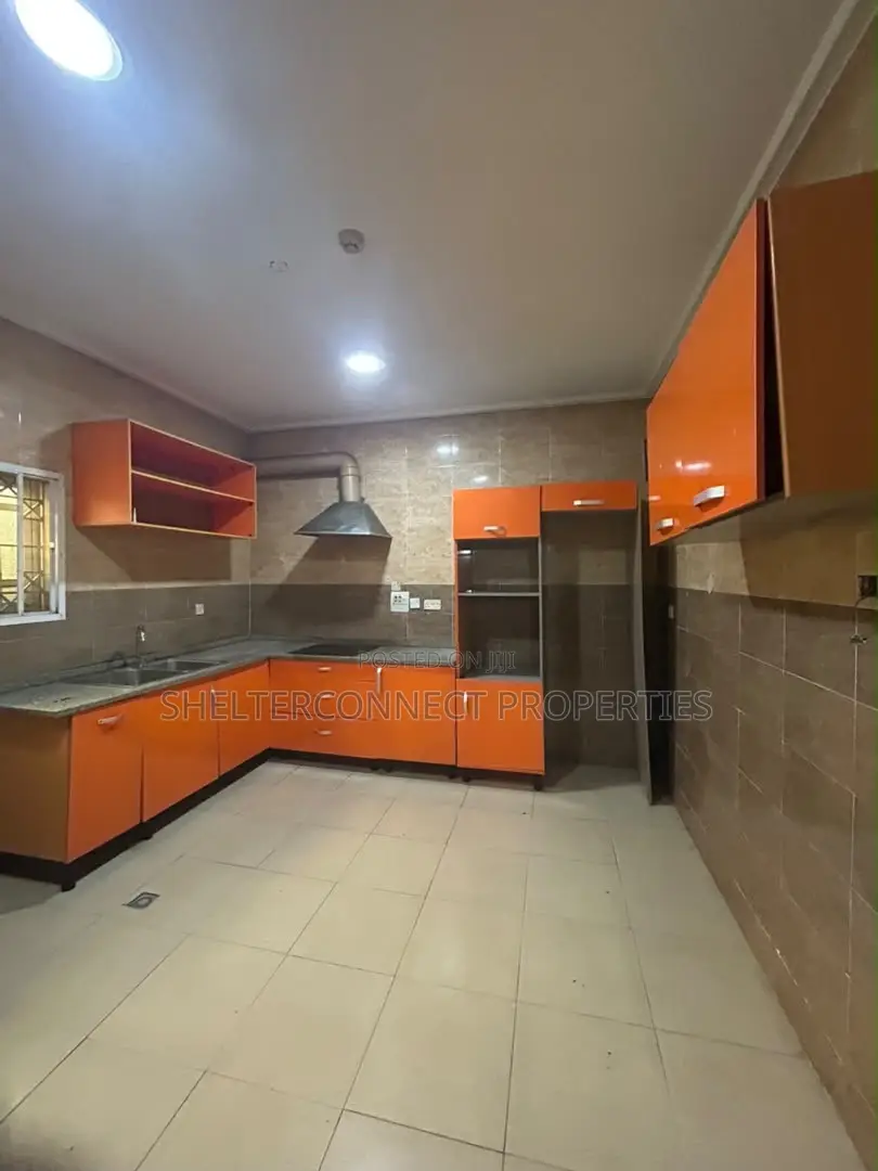 3bdrm Apartment in Lekki Phase 1 for rent in Lekki Phase 1