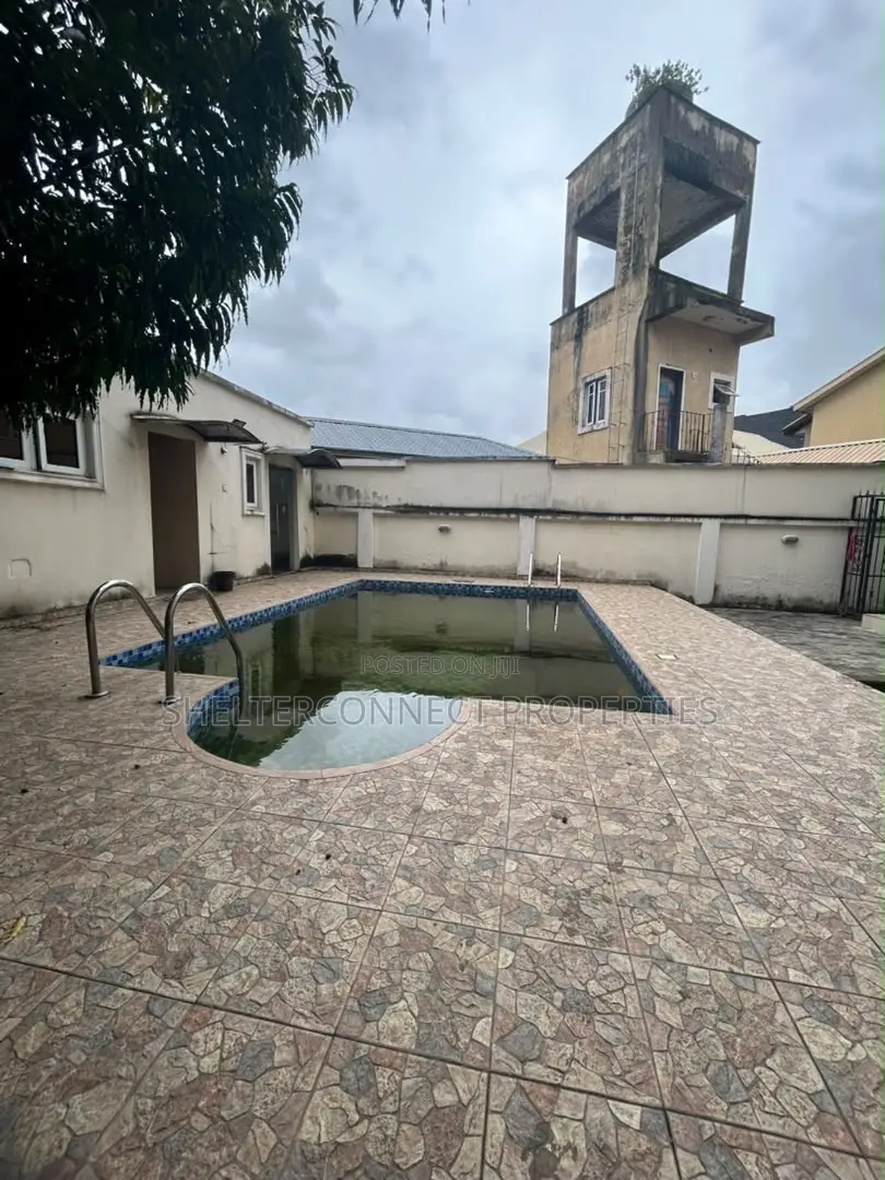 3bdrm Duplex in Lekki Phase 1 for rent in Lekki Phase 1