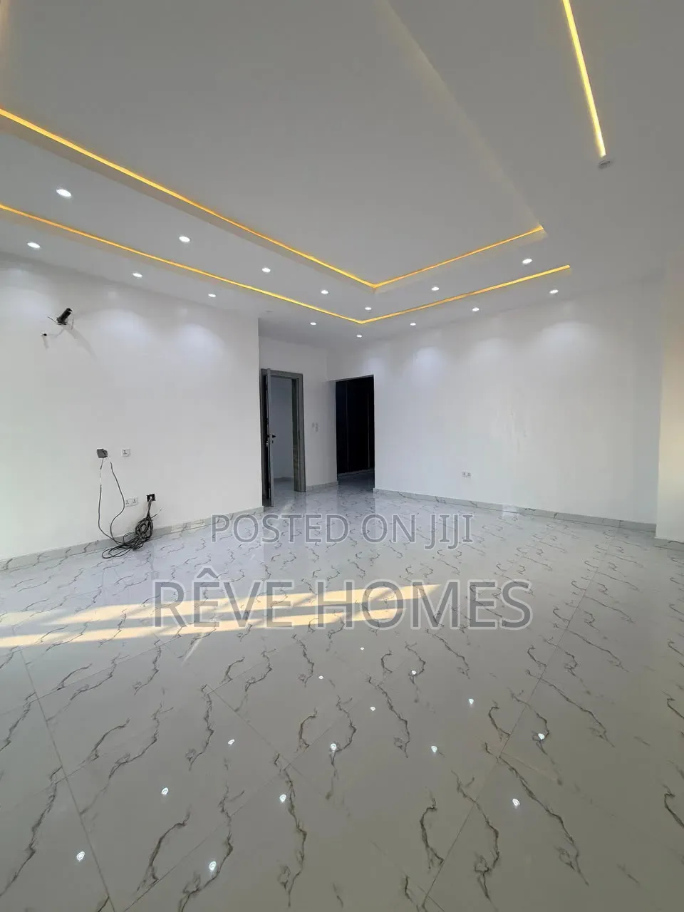 5bdrm Duplex in Ikeja GRA for sale in Ikeja GRA
