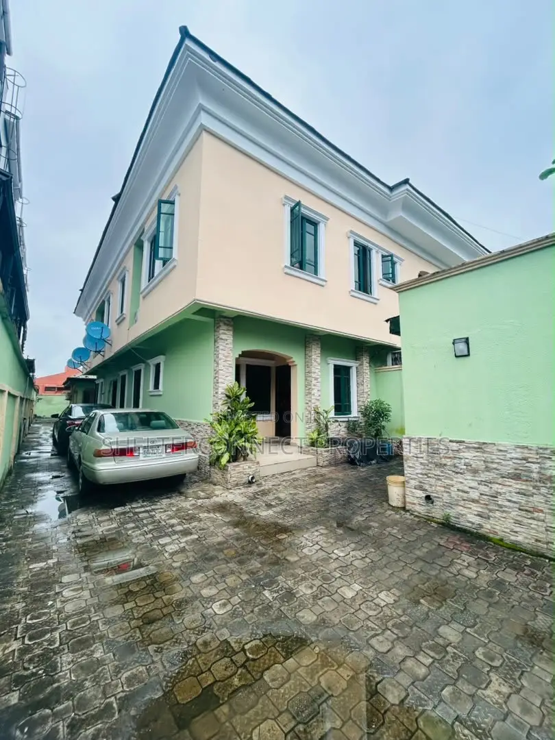 2bdrm Apartment in Lekki Phase 1 for rent in Lekki Phase 1
