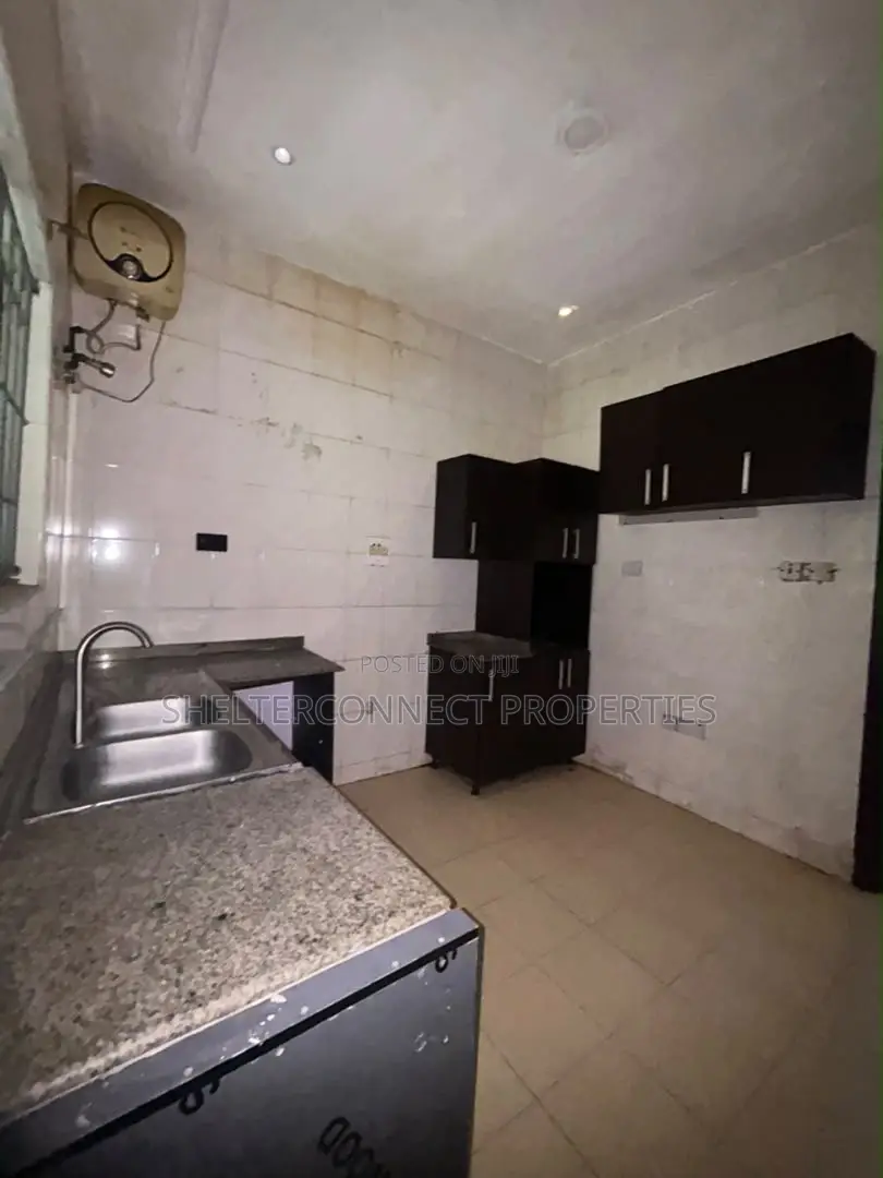 2bdrm Apartment in Lekki Phase 1 for rent in Lekki Phase 1