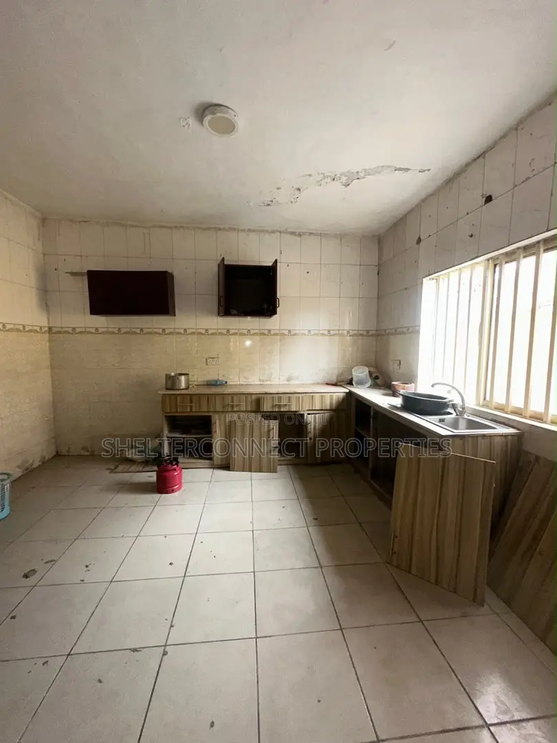 4bdrm Duplex in Lekki Phase 1 for rent in Lekki Phase 1