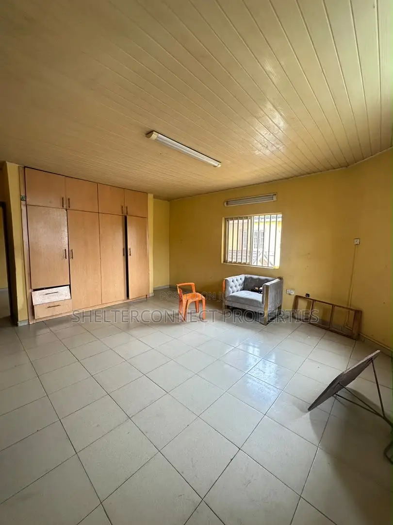 4bdrm Duplex in Lekki Phase 1 for rent in Lekki Phase 1