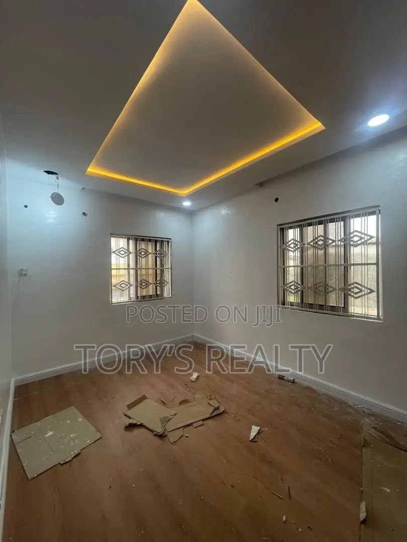 4bdrm Duplex in Lekki Phase 1 for rent in Lekki Phase 1