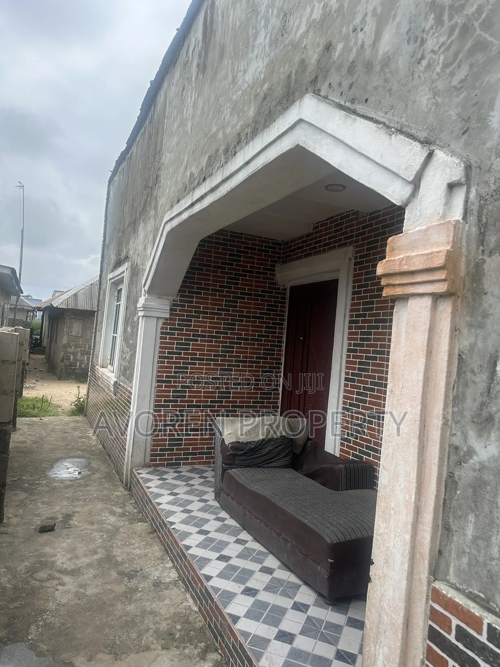2bdrm Bungalow in Oguntimilehin Town, Eleko for sale in Eleko
