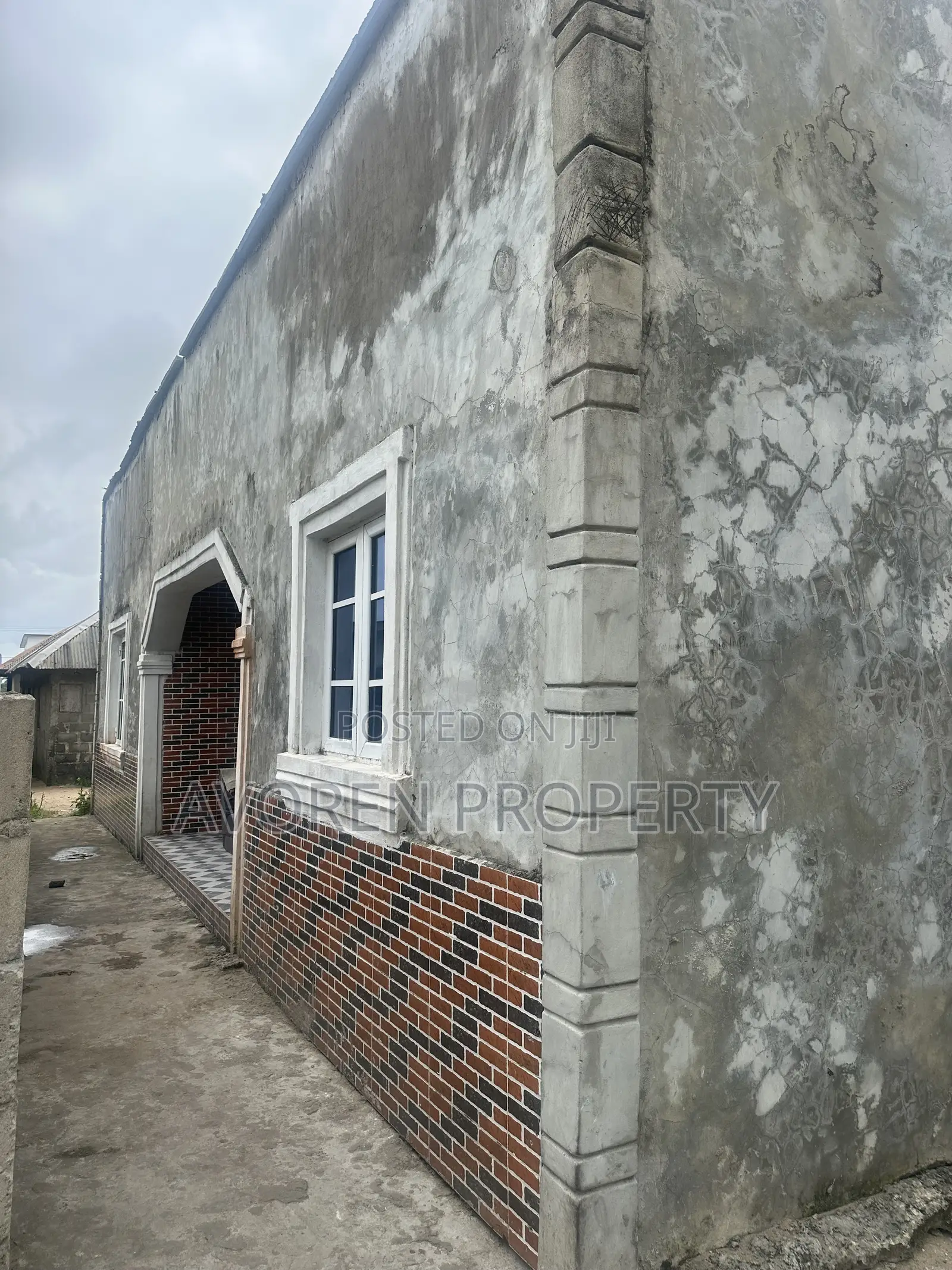 2bdrm Bungalow in Oguntimilehin Town, Eleko for sale in Eleko
