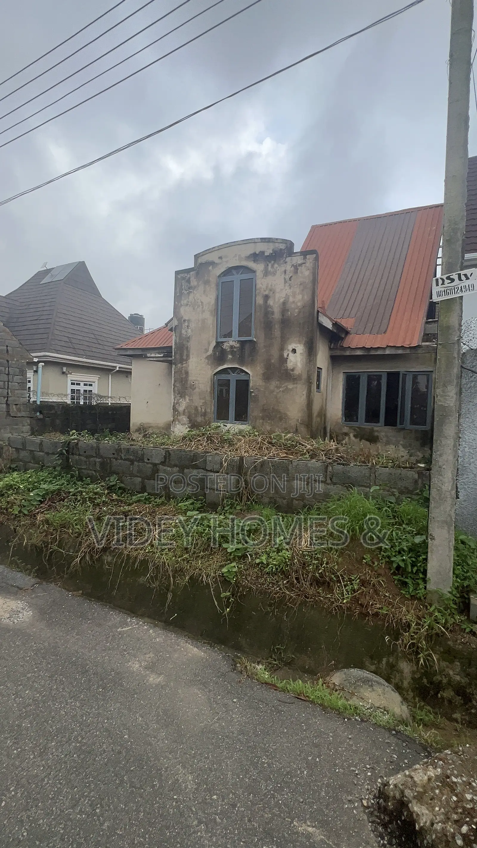 4bdrm Penthouse in Lavista Court Estate, Galadimawa for sale in Galadimawa