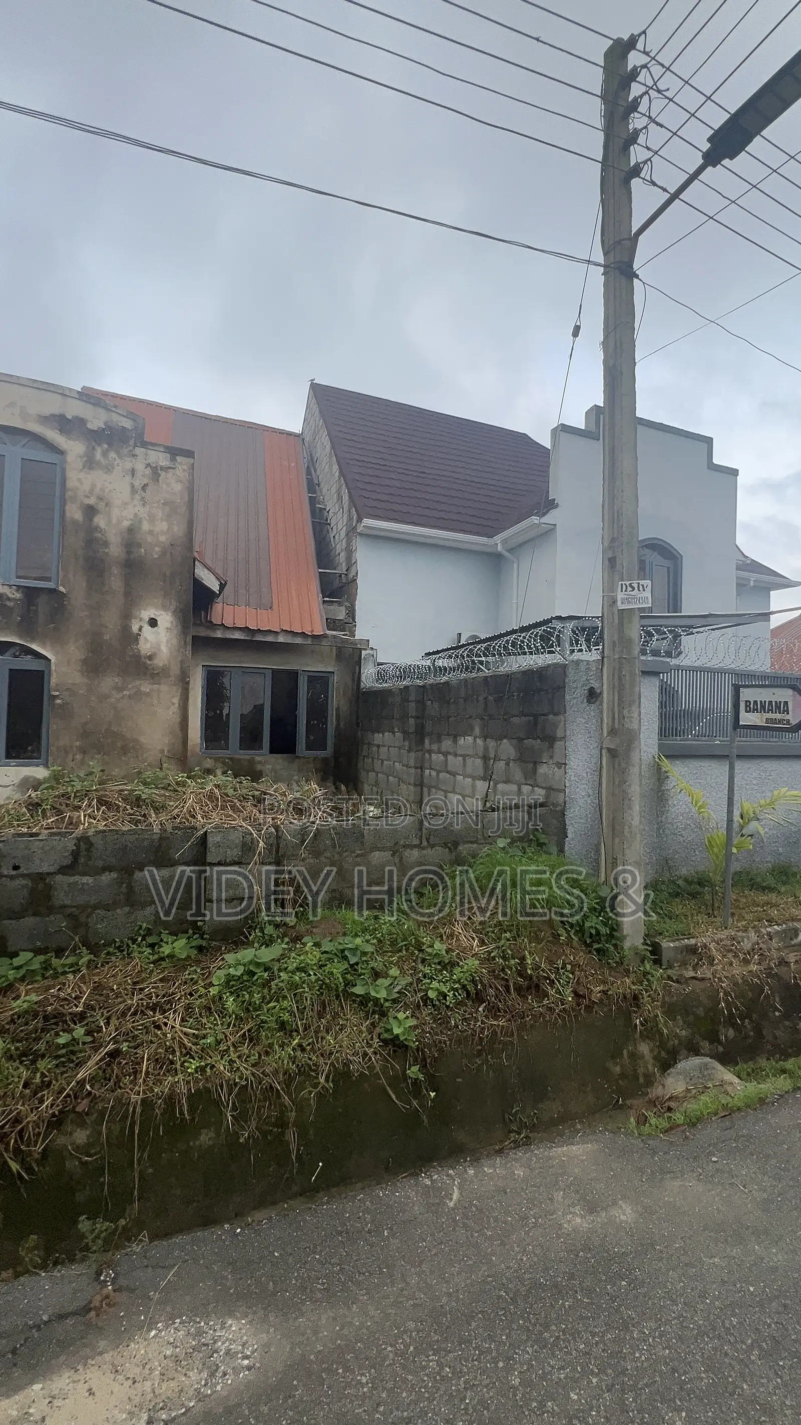 4bdrm Penthouse in Lavista Court Estate, Galadimawa for sale in Galadimawa