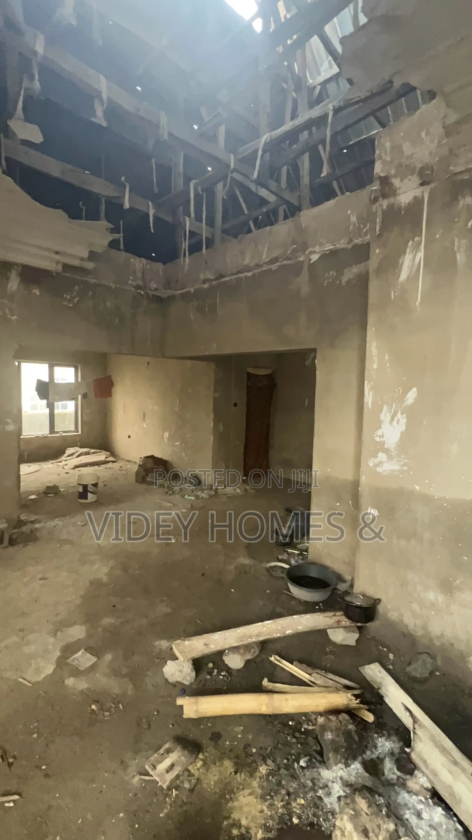 4bdrm Penthouse in Lavista Court Estate, Galadimawa for sale in Galadimawa
