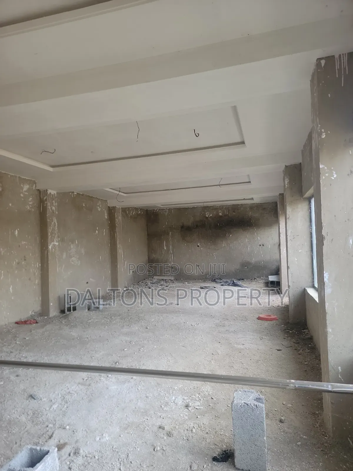 A Commercial Property of 8 Shops Plaza.4shops Up and Open Ground Floor in Sabon Lugbe