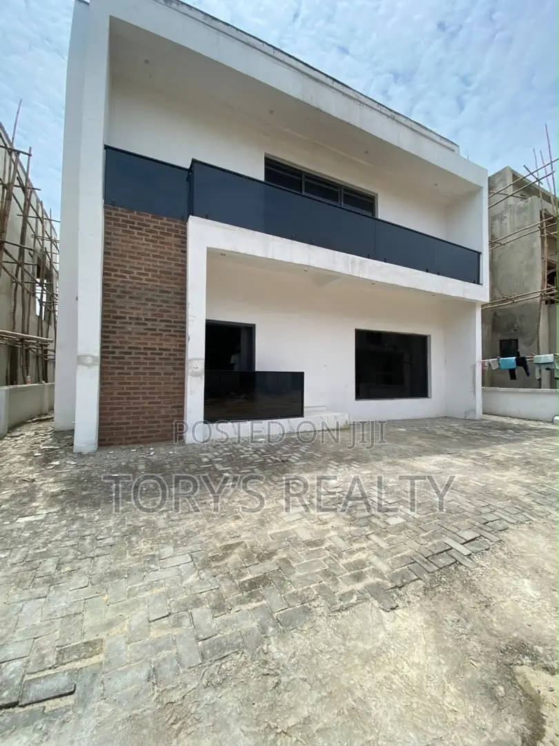 3bdrm Duplex in Ado / Ajah for sale in Ado / Ajah