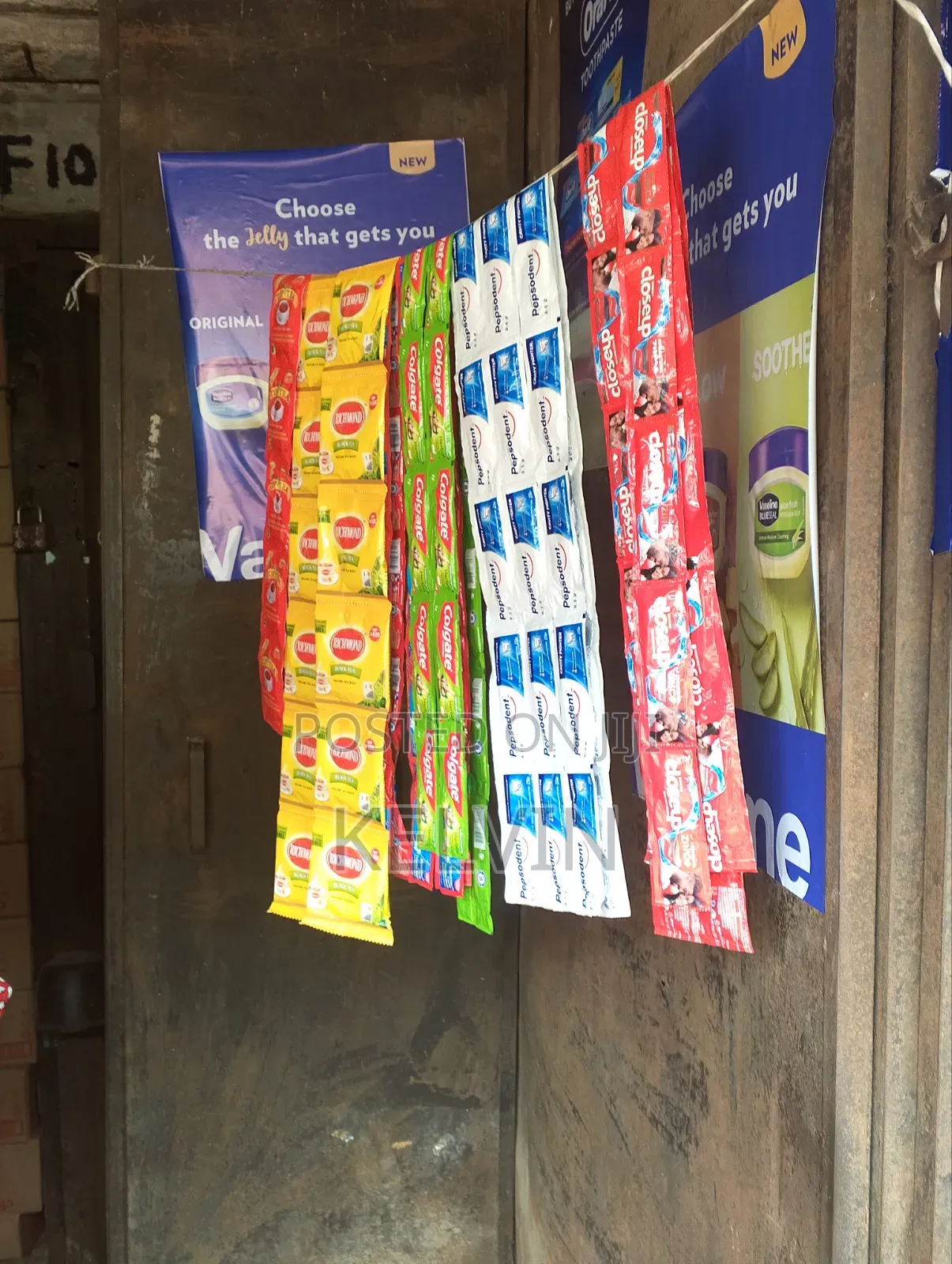 Shop Inside Eziukwu Market ( Cemetery Market)Aba in Aba North
