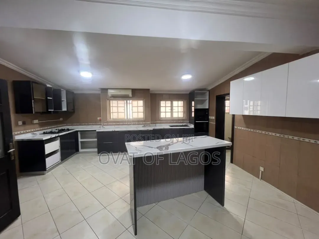 3bdrm Apartment in Oniru, Victoria Island Extension for rent in Victoria Island Extension