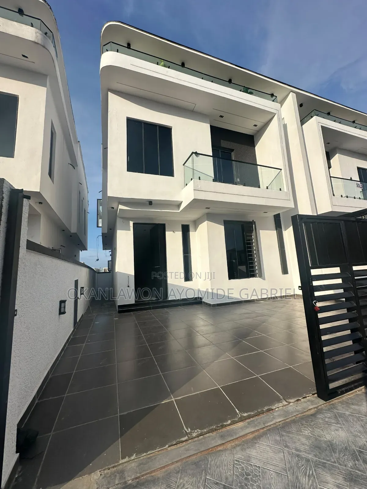 4bdrm Duplex in Lekki Palmcity for sale in Off Lekki-Epe Expressway