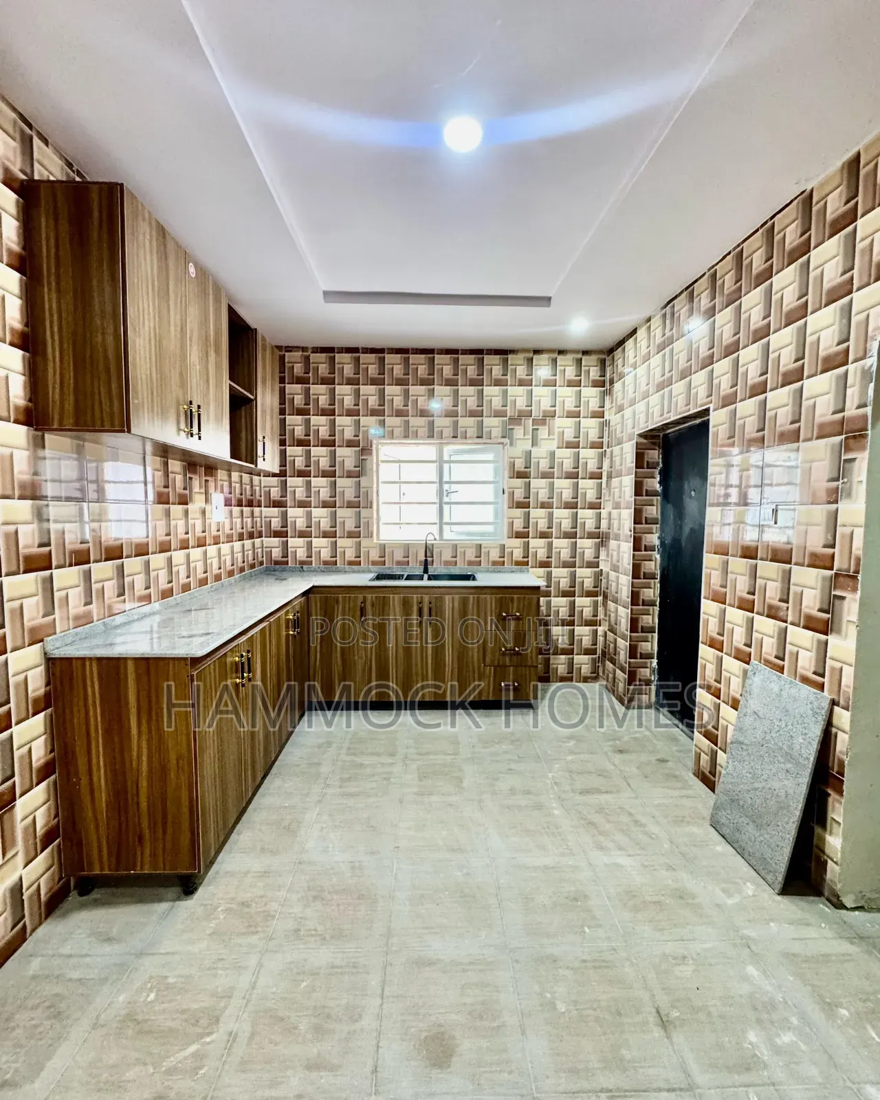 3bdrm Duplex in Kolapo Ishola Gra, Akobo for rent in Akobo