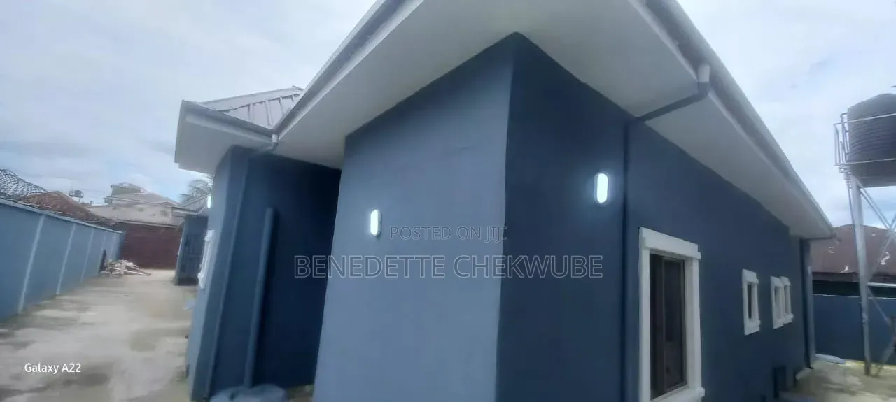 2bdrm Block of Flats in Orazi, Port-Harcourt for sale in Port-Harcourt