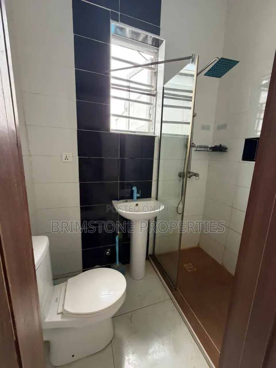 Furnished 1bdrm Shared Apartment in Chevron for rent in Chevron