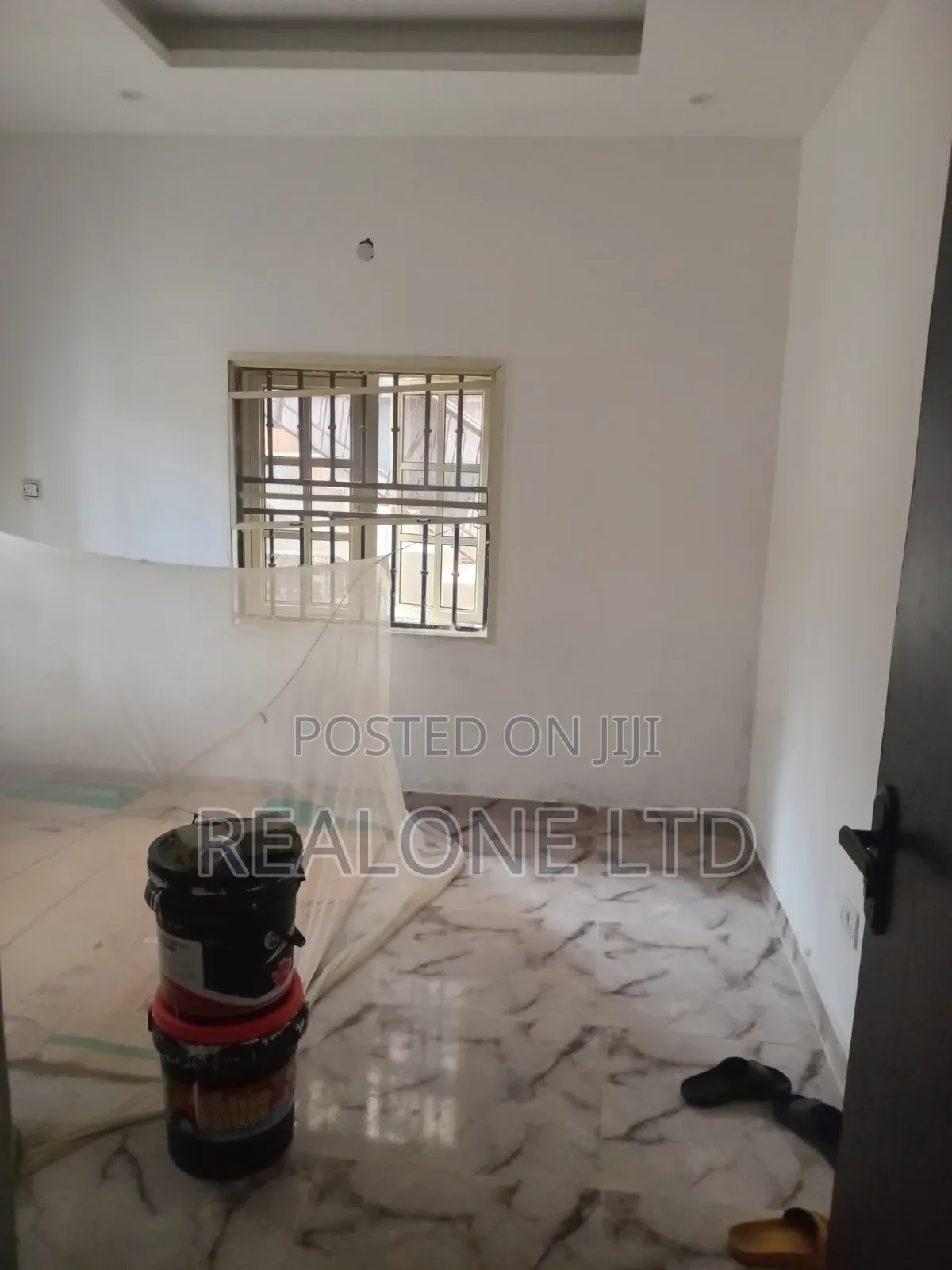 Mini Flat in Ikota for rent in Ikota