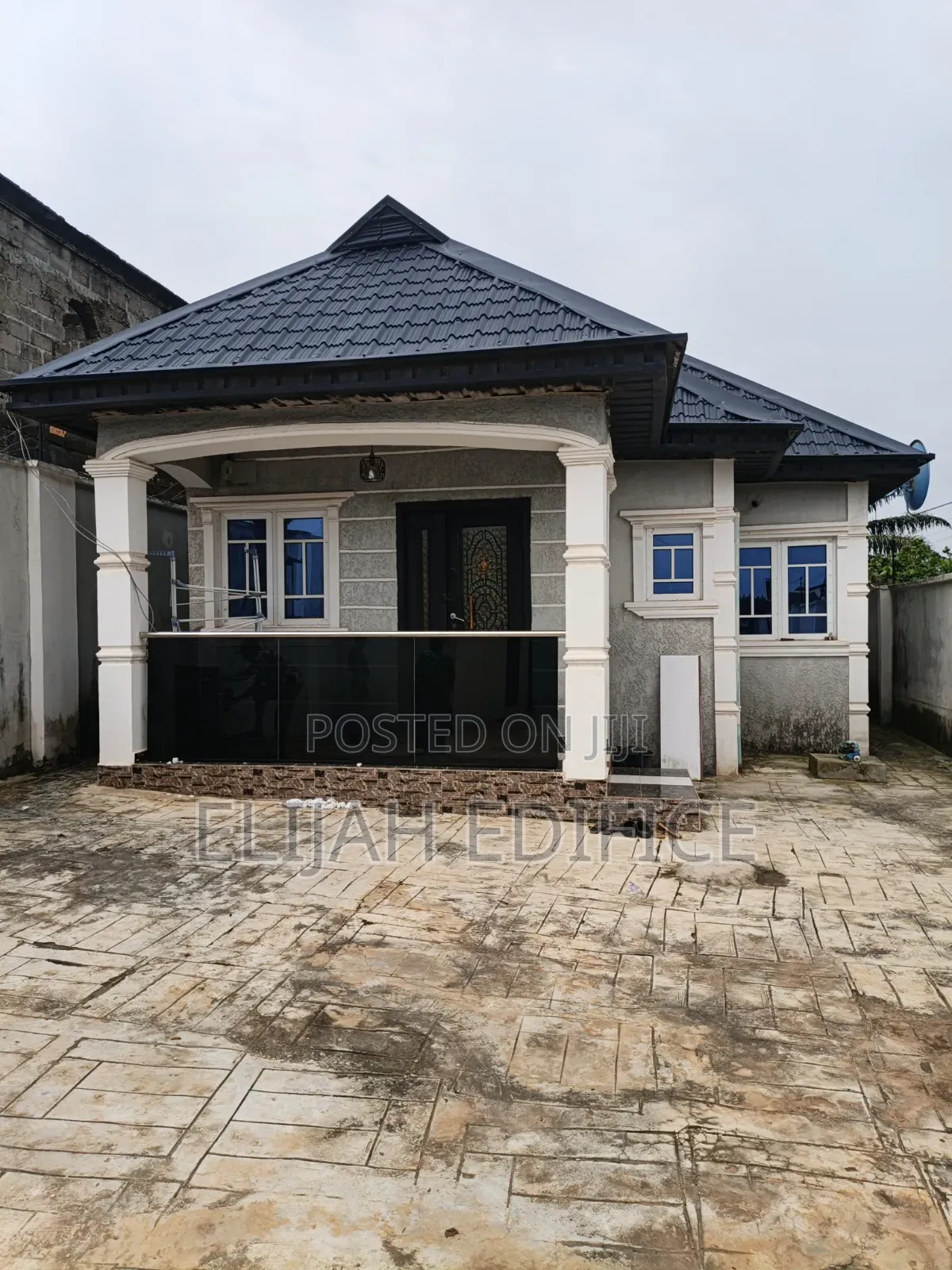 Furnished 3bdrm Bungalow in Banana, Ijede / Ikorodu for rent in Ijede / Ikorodu