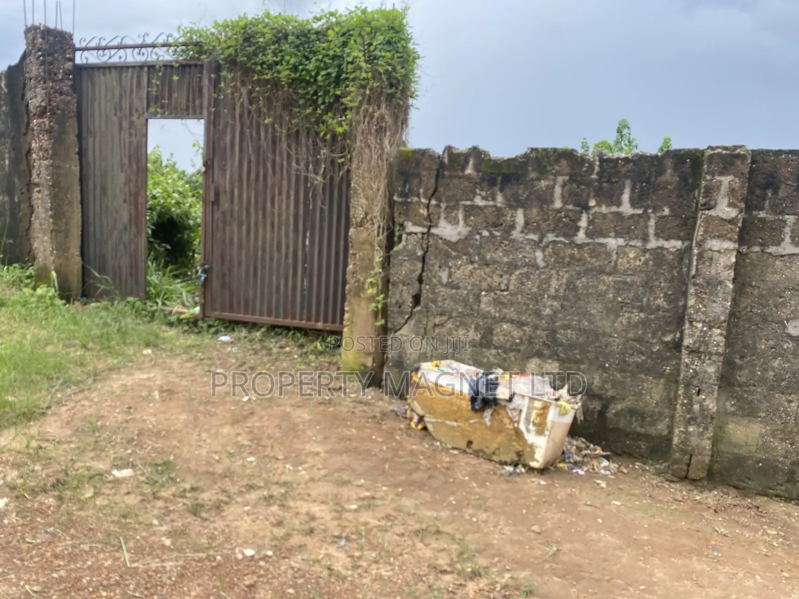 6 Plots for Sale in an Estate in Umuahia in Umuahia