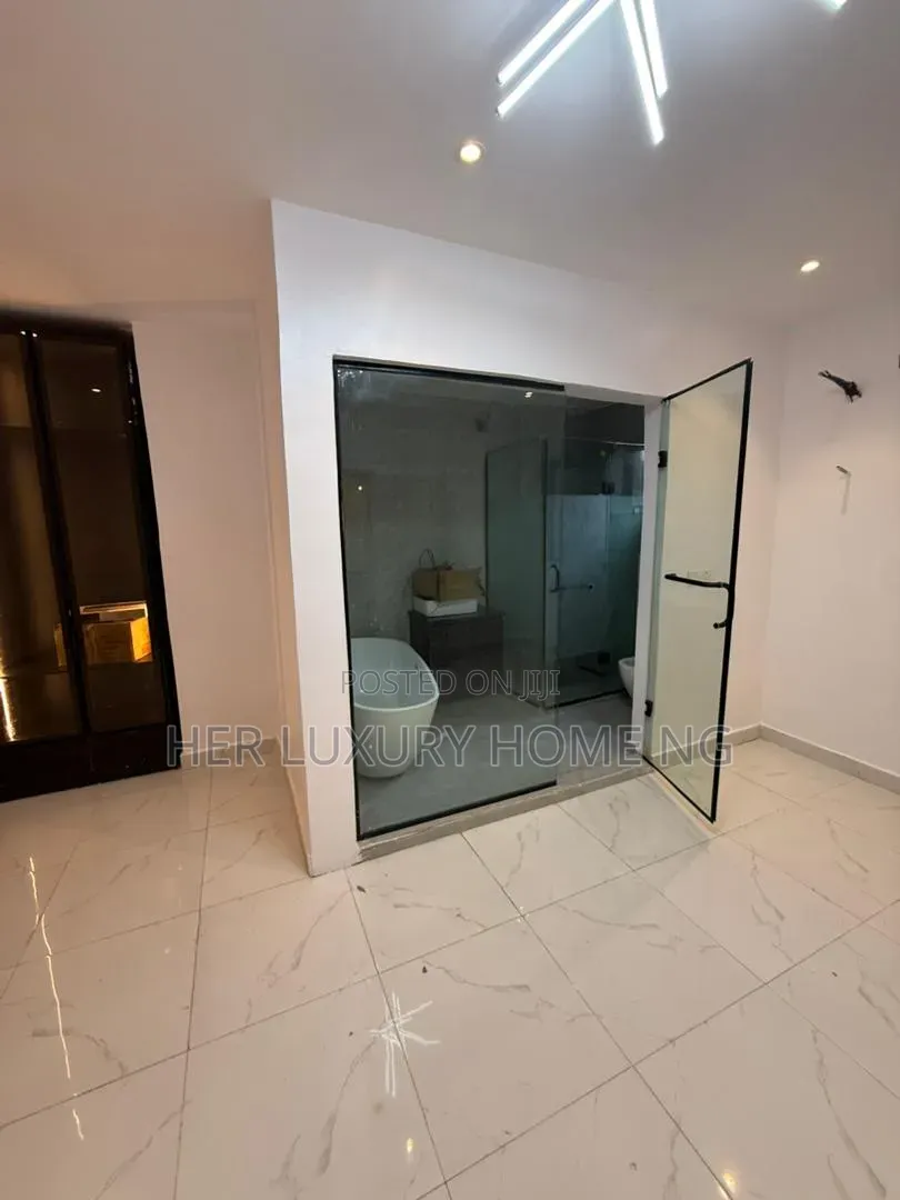 1bdrm Apartment in Babalola Garden for sale in Lekki