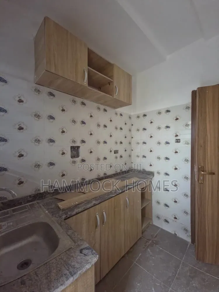 2bdrm Block of Flats in Akala Express for rent in Akala Express