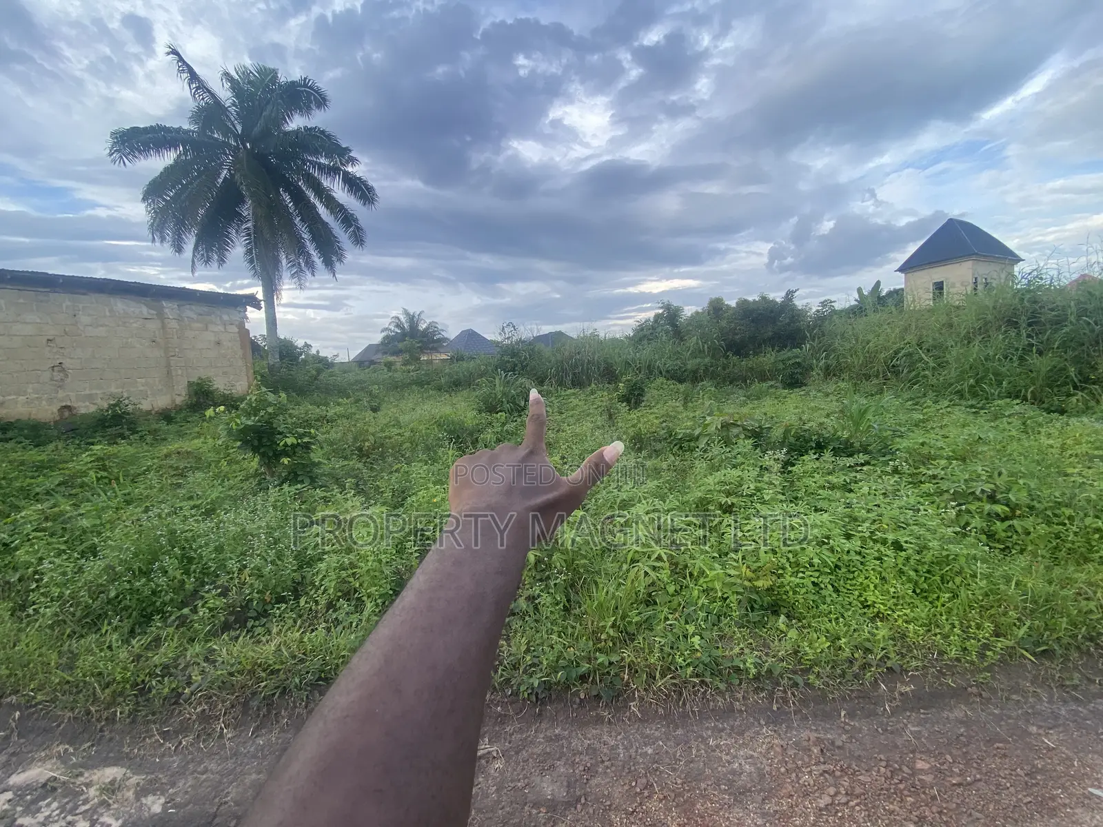 Half Plot of Land for Sale at Umuahia in Umuahia