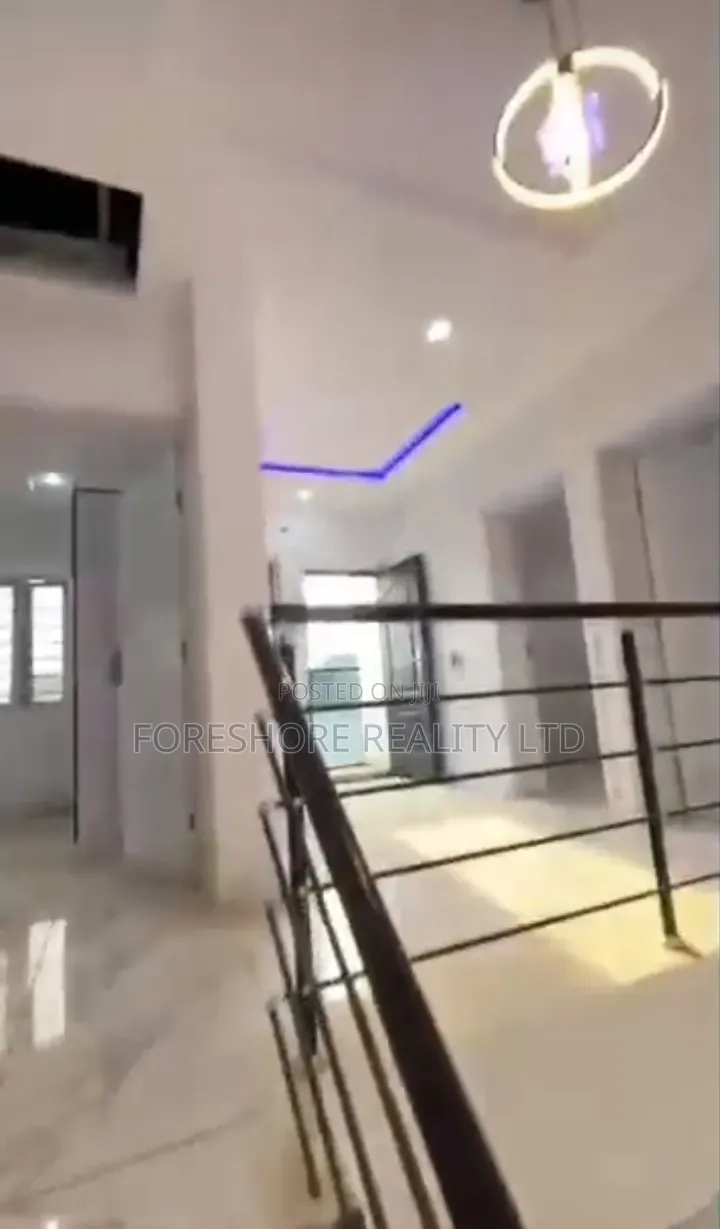4bdrm Duplex in Olaniyi, New Oko Oba for rent in New Oko Oba