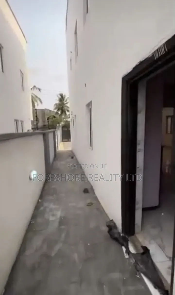4bdrm Duplex in Olaniyi, New Oko Oba for rent in New Oko Oba