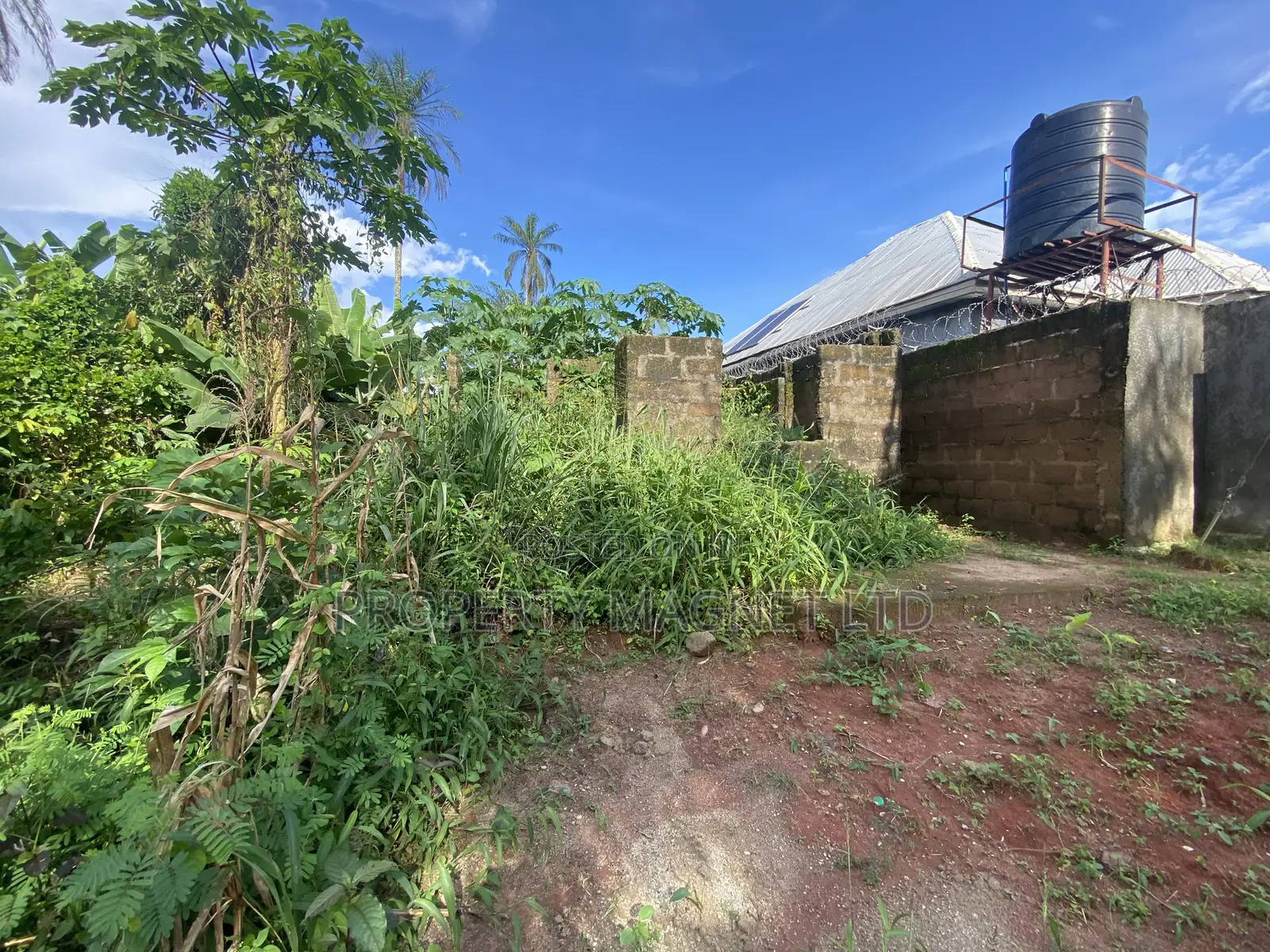 1 Plot of Land With a Small Structure on It for Sale in Umuahia in Umuahia