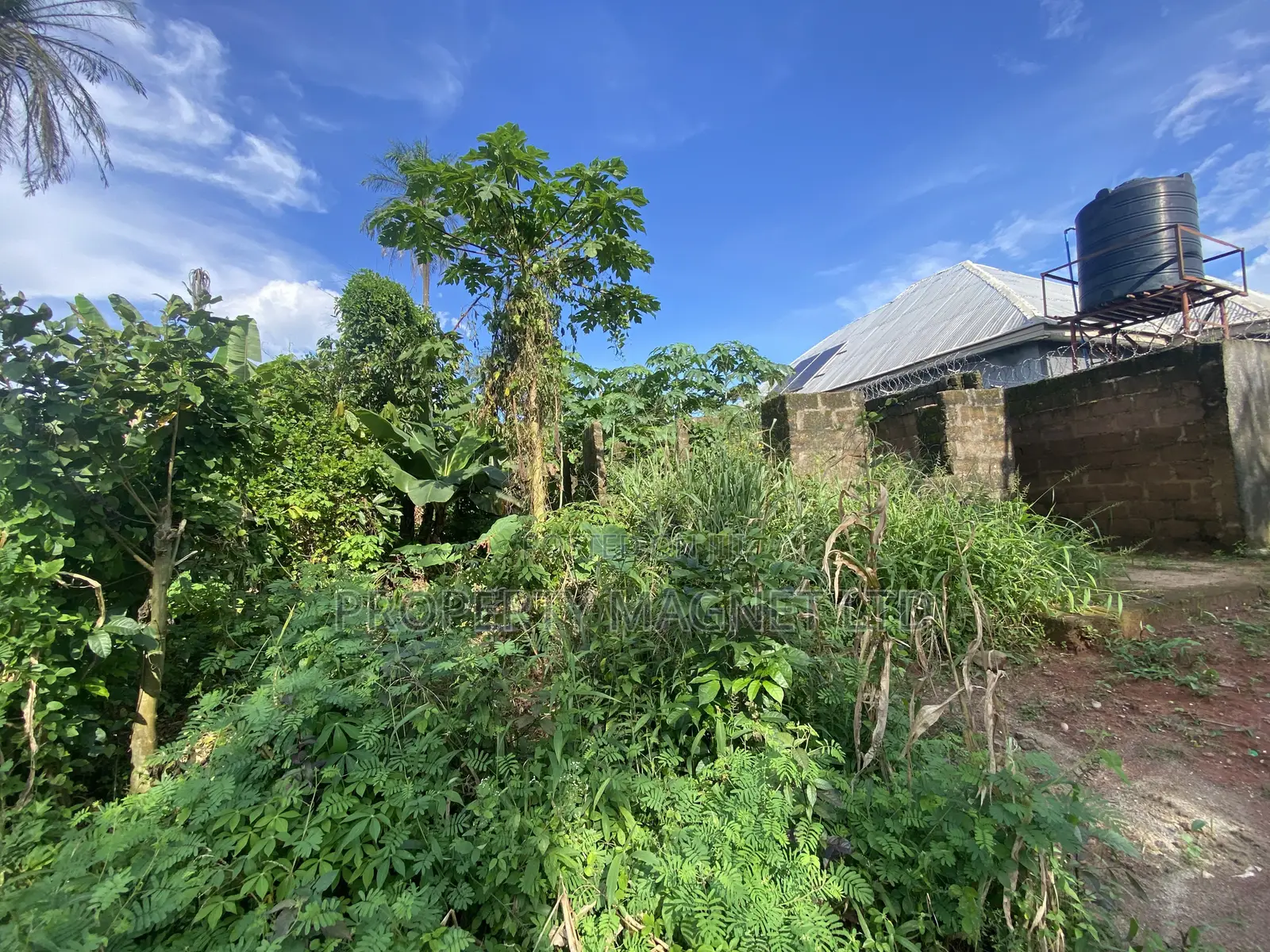 1 Plot of Land With a Small Structure on It for Sale in Umuahia in Umuahia