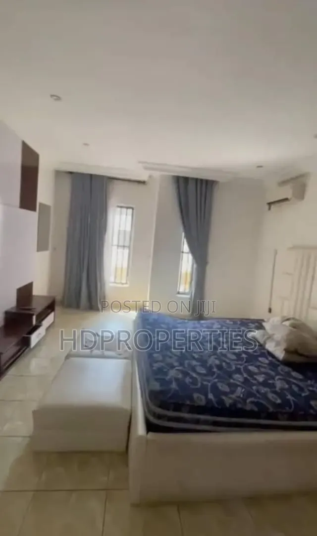 Studio Apartment in Abiola Court, Lagos Island / Lagos Island for rent in Lagos Island / Lagos Island