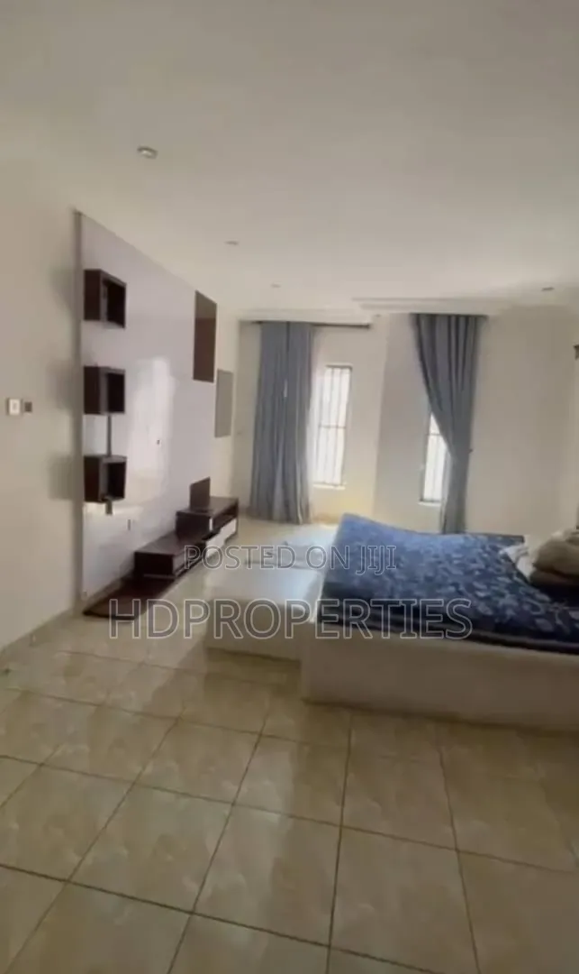 Studio Apartment in Abiola Court, Lagos Island / Lagos Island for rent in Lagos Island / Lagos Island