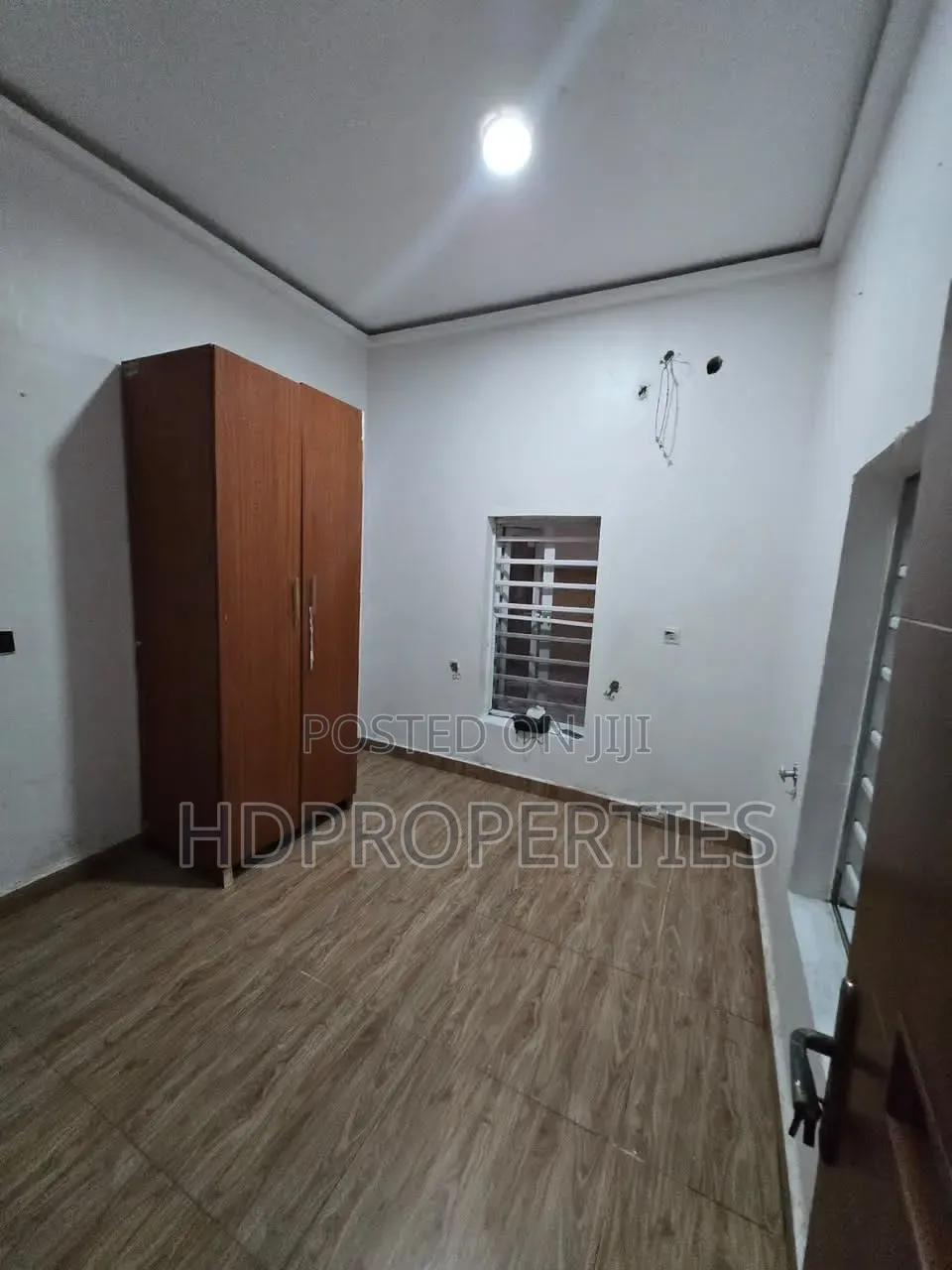 1bdrm Shared Apartment in Jadeville Estate, Lagos Island / Lagos Island in Lagos Island / Lagos Island