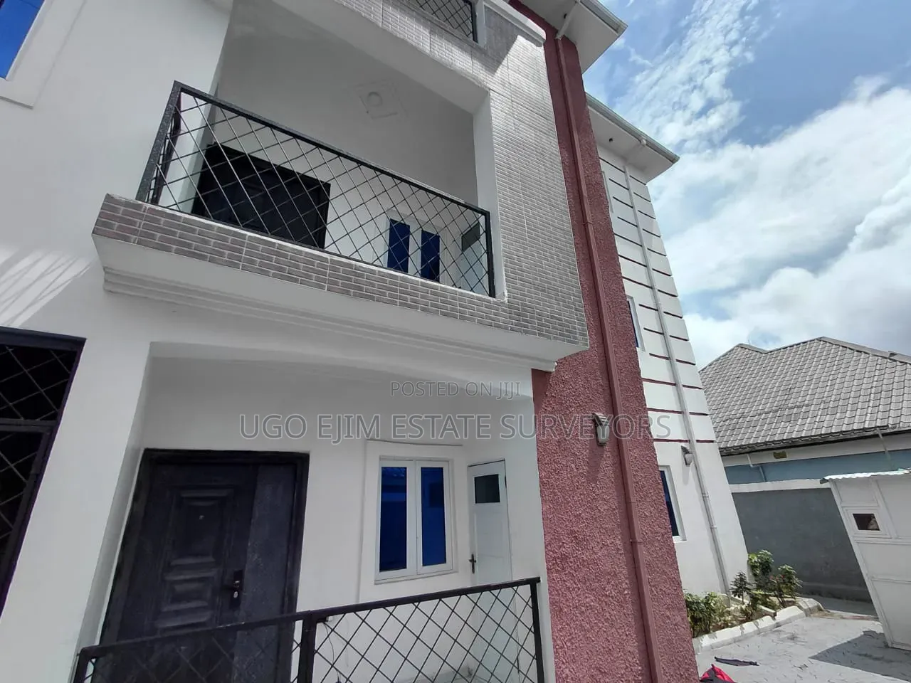 2bdrm Block of Flats in Port-Harcourt for sale in Port-Harcourt
