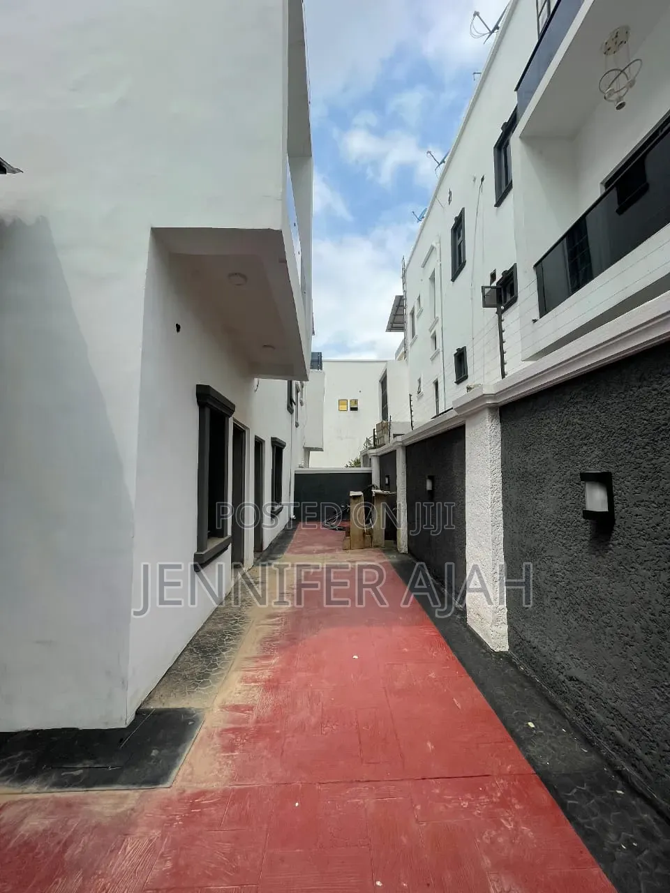 Furnished 4bdrm Duplex in Ochacho, Life Camp for sale in Life Camp