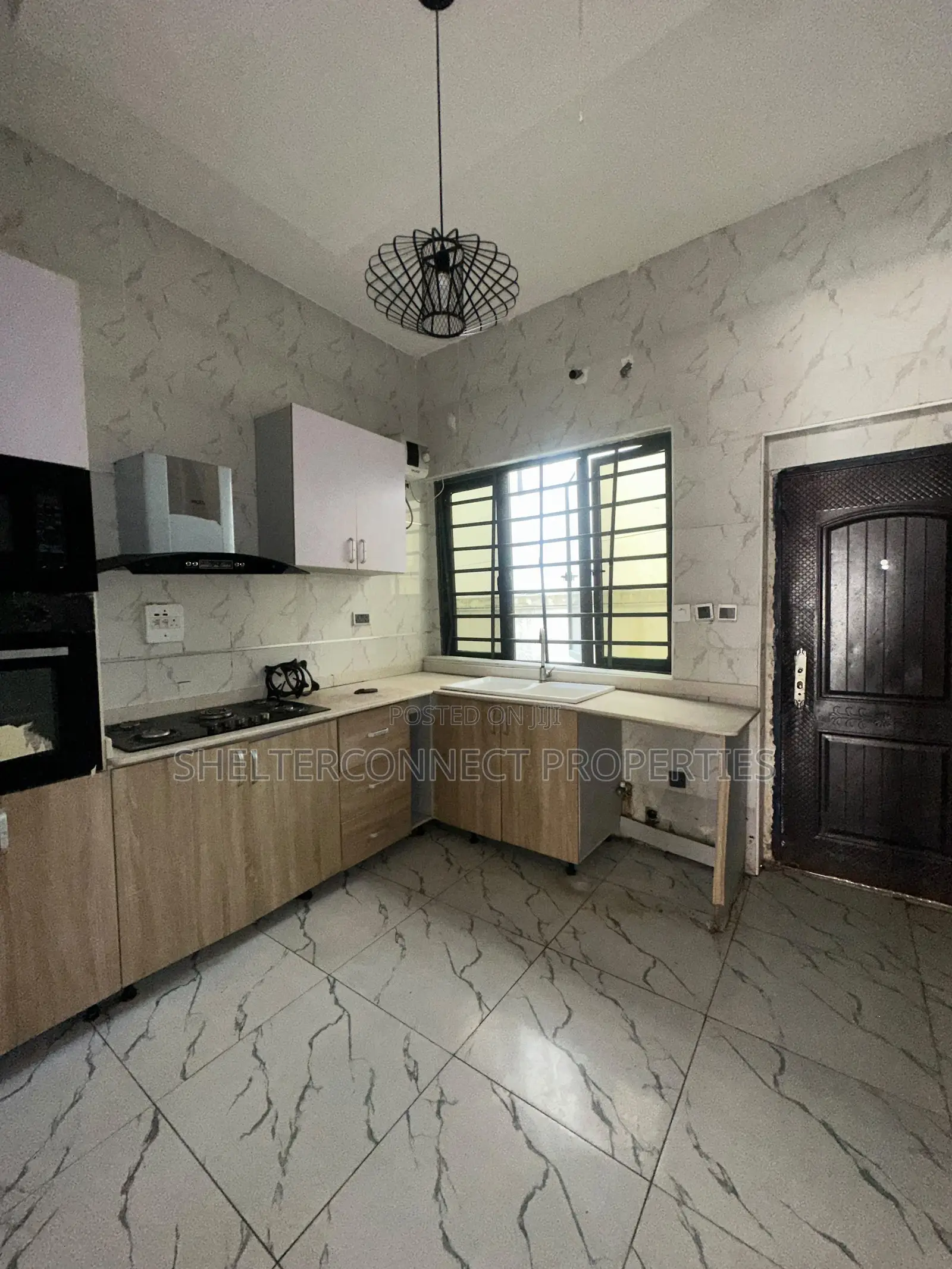4bdrm Duplex in Ikota Gra for rent in Ikota