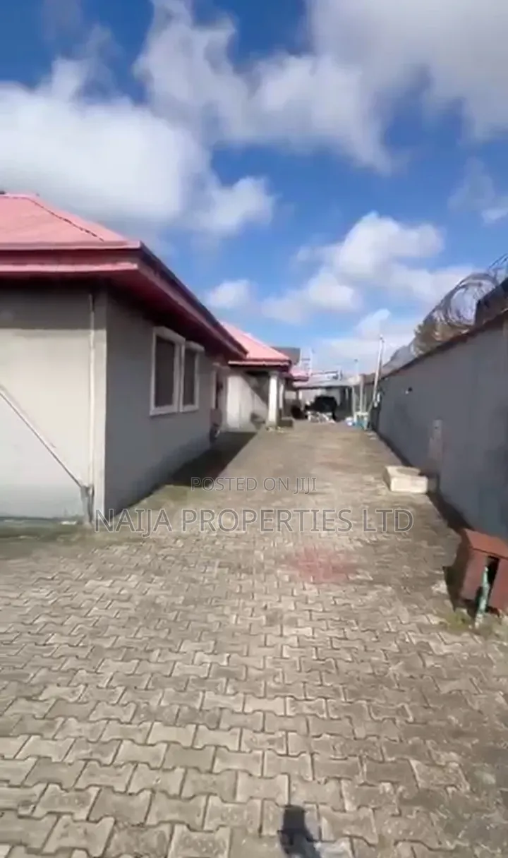 3bdrm Bungalow in Thomas Estate for rent in Thomas Estate