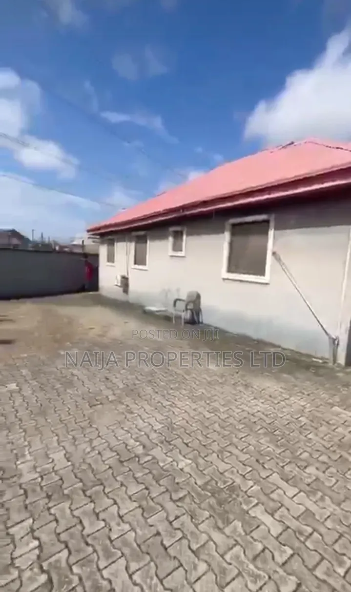3bdrm Bungalow in Thomas Estate for rent in Thomas Estate