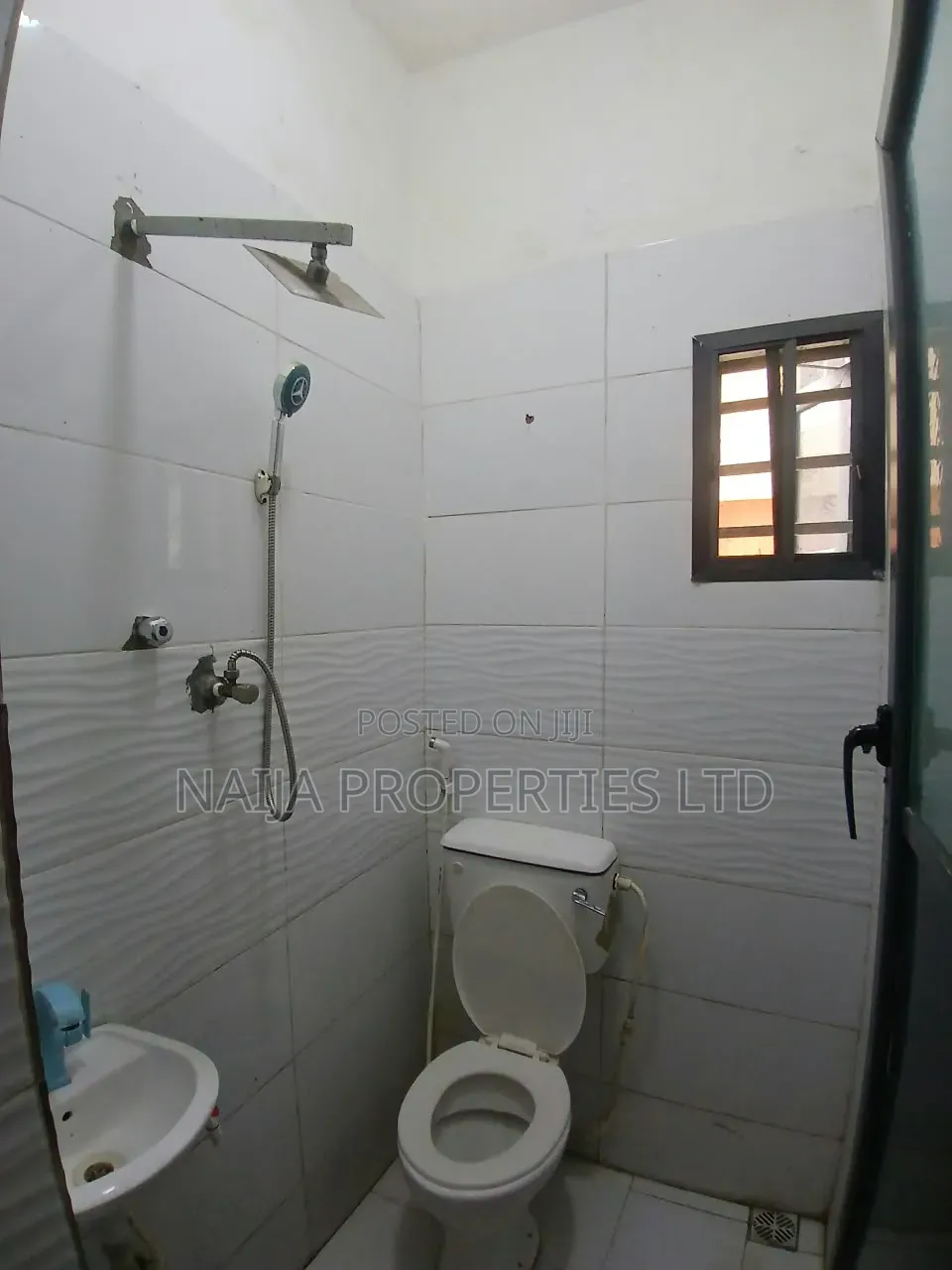 Studio Apartment in Ado Rd for rent in Ado / Ajah