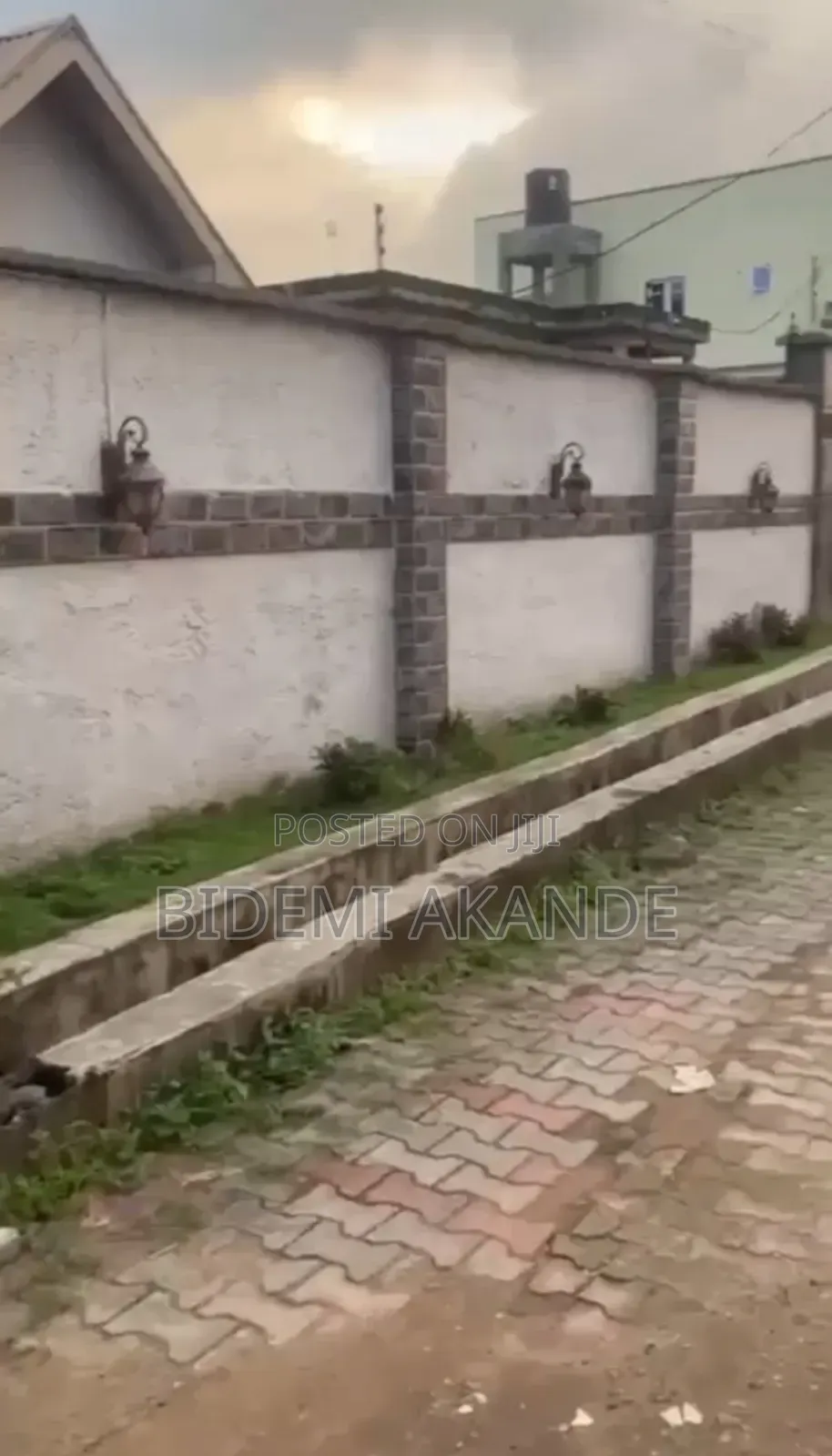 3bdrm Bungalow in Journalist Estate, Obafemi-Owode for sale in Obafemi-Owode