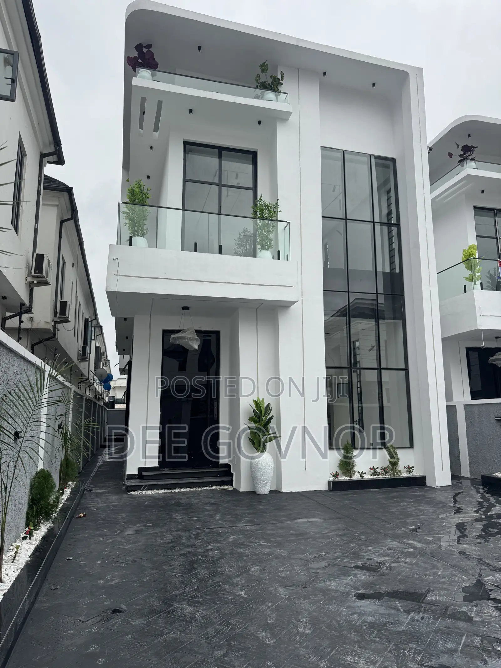 5bdrm Duplex in Harris Drives Estate, VGC / Ajah for sale in VGC / Ajah