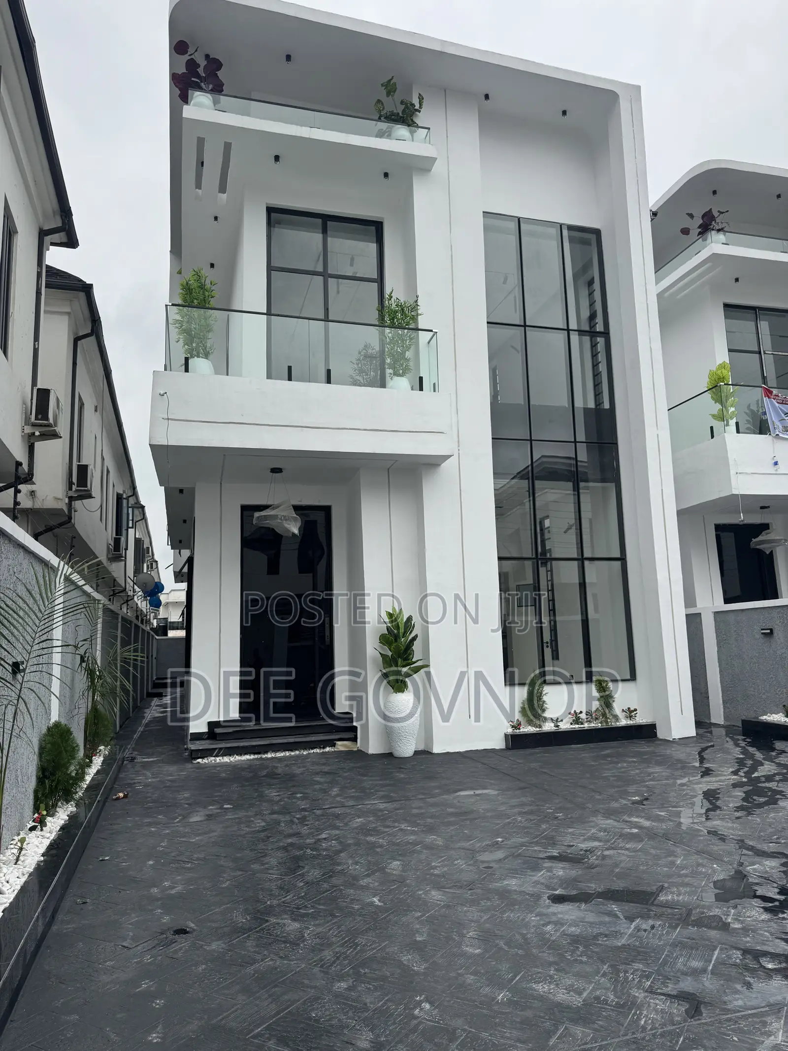 5bdrm Duplex in Harris Drives Estate, VGC / Ajah for sale in VGC / Ajah