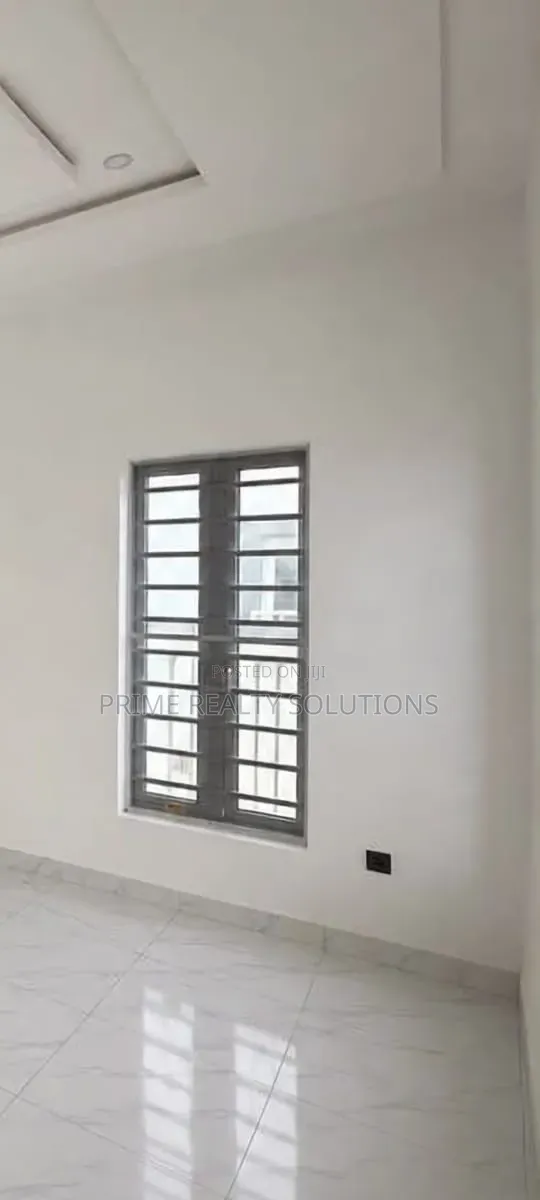 Mini Flat in Lekki Expressway for rent in Lekki Expressway