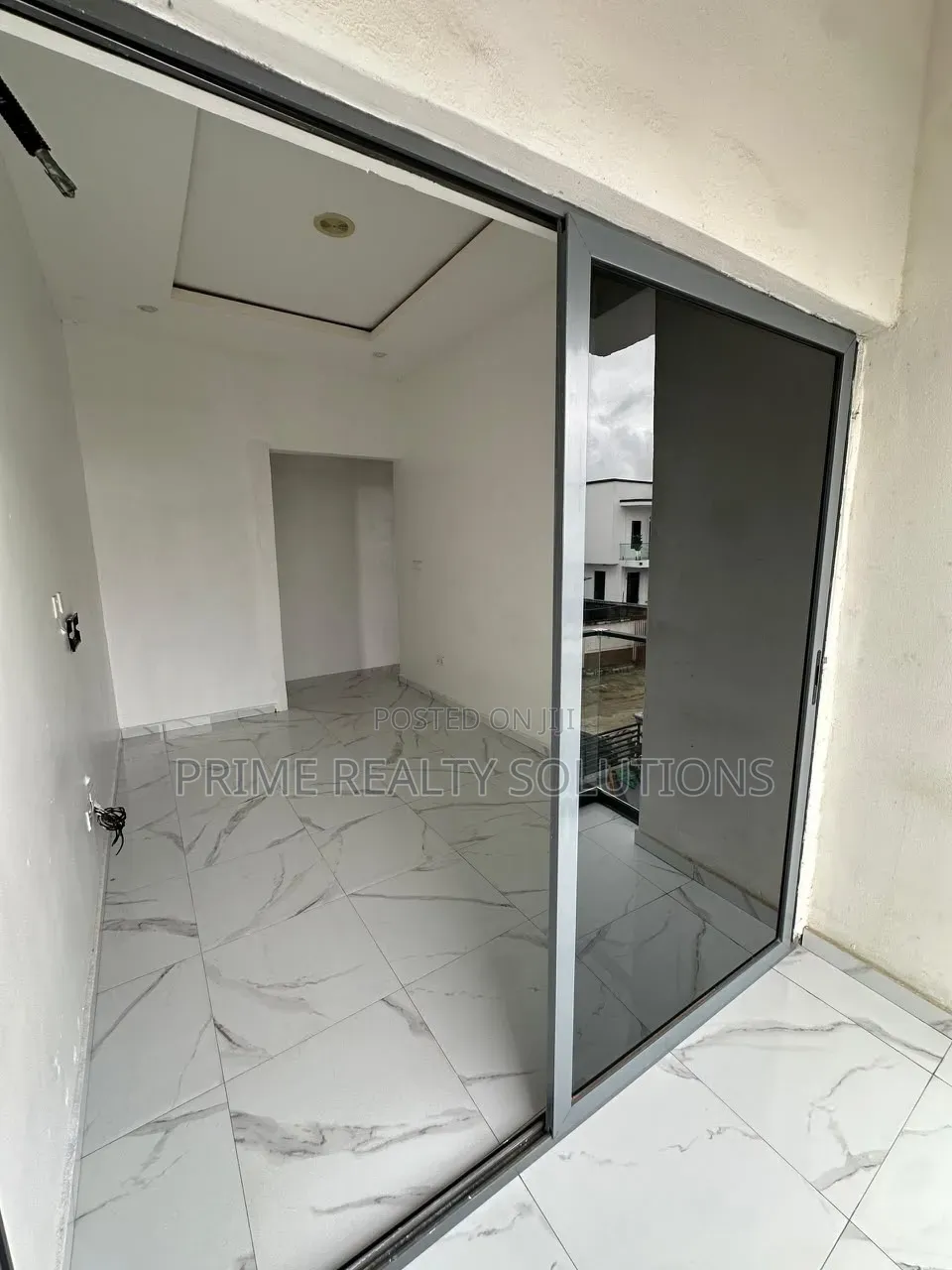 Mini Flat in Lekki Expressway for rent in Lekki Expressway