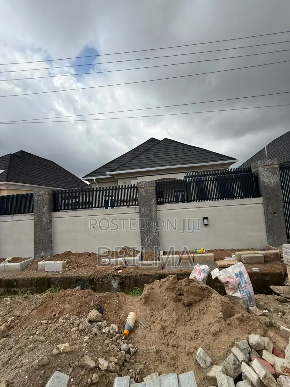 3bdrm Bungalow in Apo Resettlement for sale in Apo Resettlement
