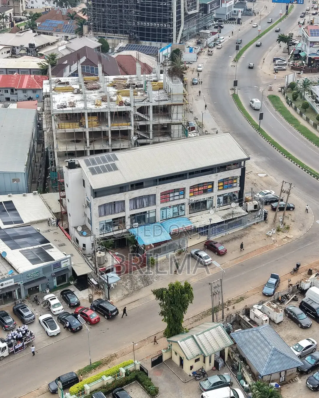 Prime Commercial Plaza in Wuse 2 for Sale in Wuse 2